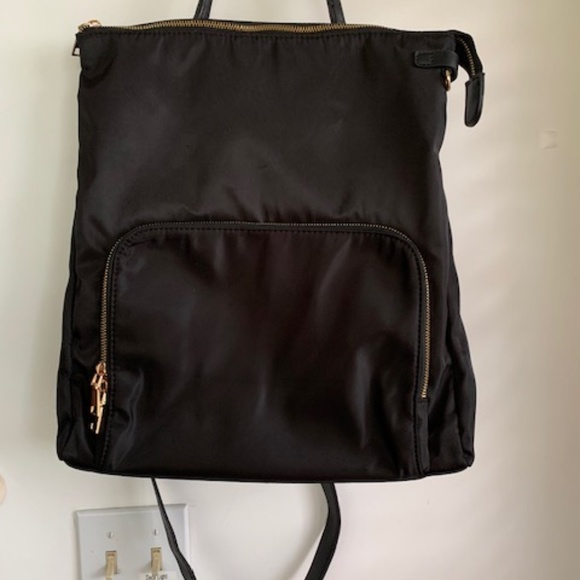 Black Nylon Backpack/Crossbody Bag NWOT - Picture 1 of 3